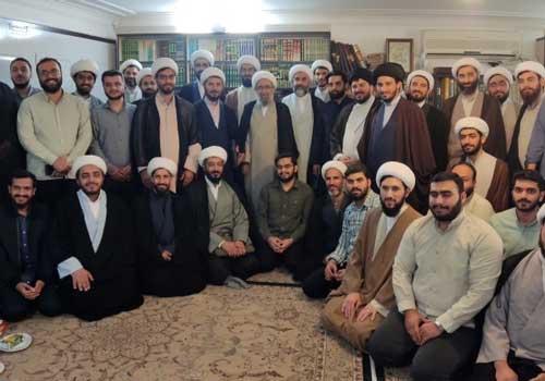عنصر جامعیت در تربیت طلاب ضروری است
