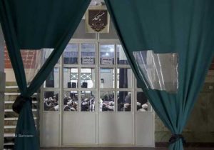 درنگی بر کژتابی شعار استقلال حوزه