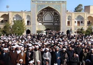 بازتاب رشد فرهنگی و  اجتماعی حوزه علمیه قم در سده اخیر