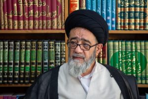 آیت‌الله آل هاشم؛ امام جمعه‌ای در دل مردم