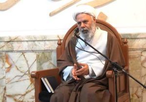 آرامش، اتحاد، همدلی ، دوری کردن از یاوه‌سرایی‌های دشمن و مزدوران آن‌ها بر همه فرض و لازم است