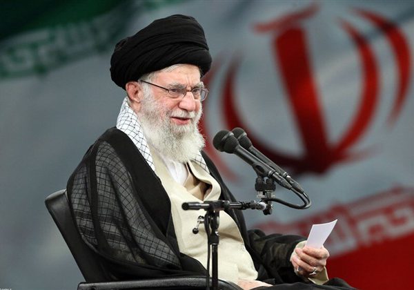 بیانیه ۱۰۲ استاد دروس خارج و سطوح عالی حوزه علمیه قم در حمایت از امام خامنه‌ای + اسامی