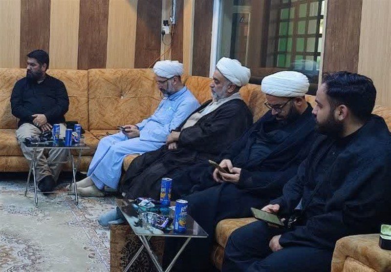 نشست کاروان اربعینی شاعران حوزوی در نجف برگزار شد