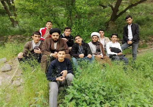 چرا نسل جدید با حوزه علمیه بیگانه است