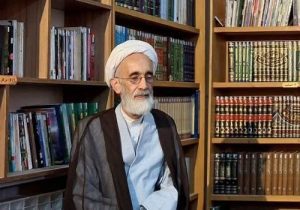 آیت‌الله مروارید
