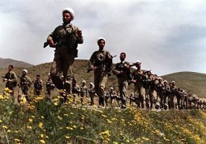 روحانیت در دفاع مقدس؛ از سنگر ایمان تا خط مقدم جهاد