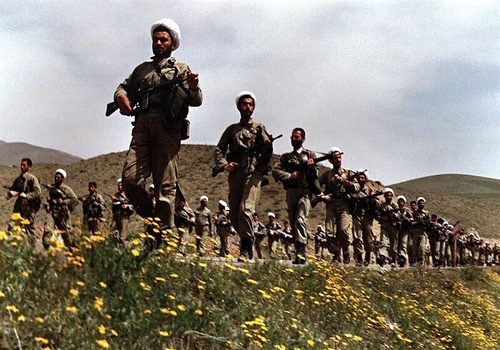 روحانیت در دفاع مقدس؛ از سنگر ایمان تا خط مقدم جهاد